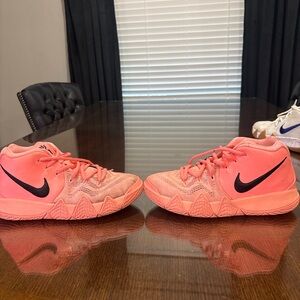 Nike Kyrie 4 “Atomic Pink” Size 6Y